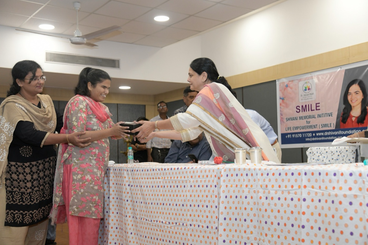 SMARTON kit distribution with the Dr. Shivani Bhatt Foundation